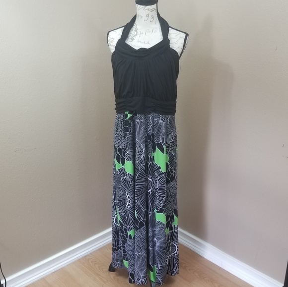 Lane Bryant Dresses & Skirts - Lane Bryant Black Green Maxi Dress Size 14/16